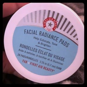 Facial Radiance Pads